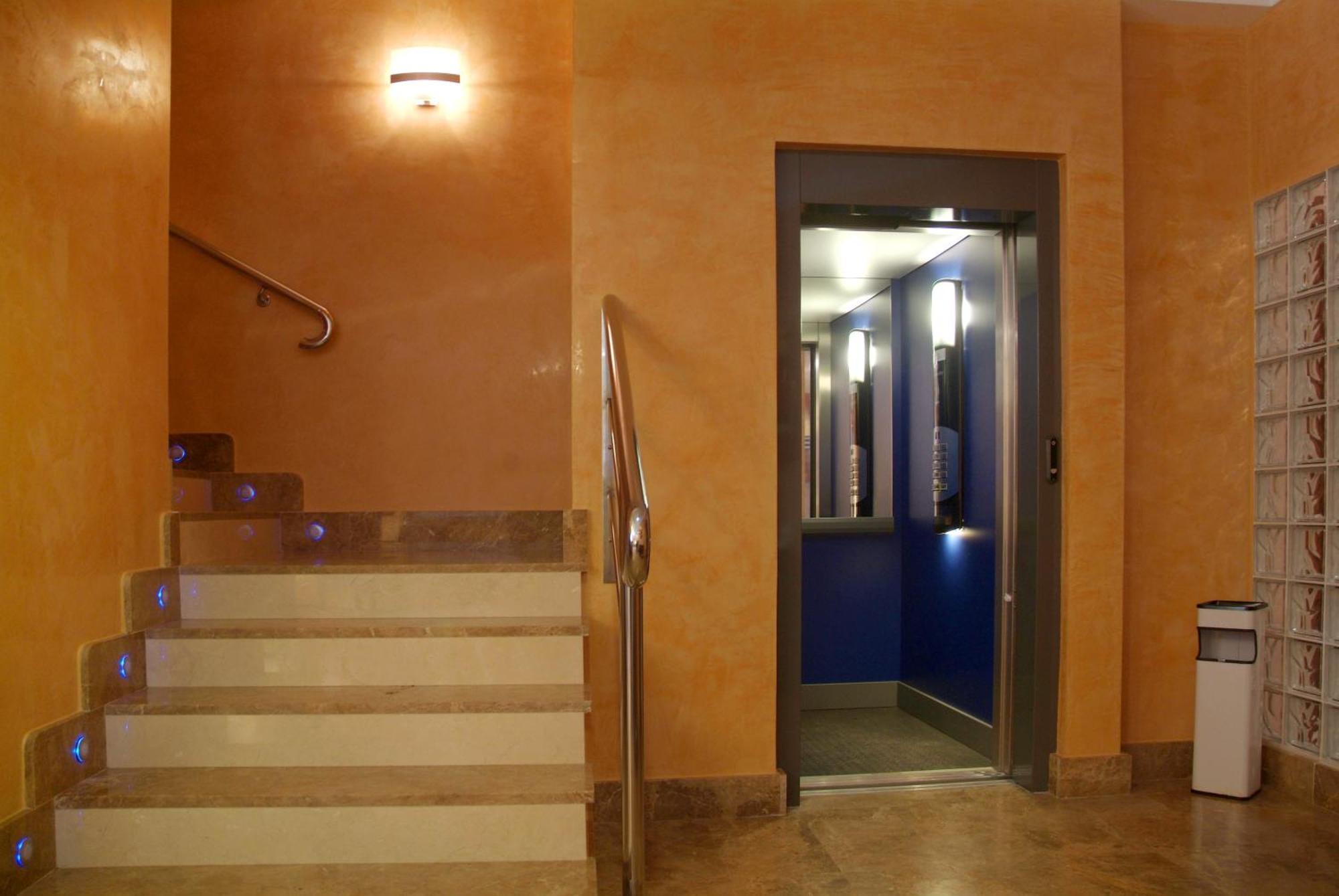 Hostal Carmen Zafra Exterior foto